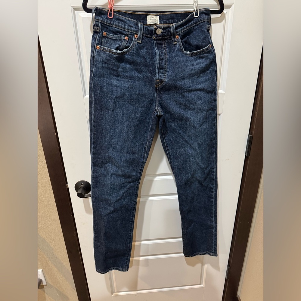Levi’s 501 Classic Men’s Blue Denim Jeans